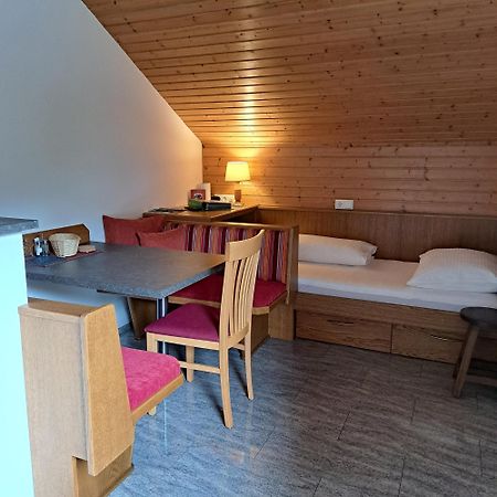 מלון Liesing Haus Guggenberger מראה חיצוני תמונה